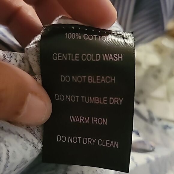 Liza Byrd Striped Paisley Top Size XS - Picture 10 of 11